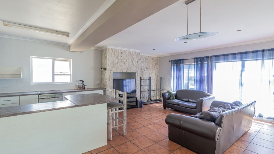 To Let 3 Bedroom Property for Rent in Waterfront Western Cape